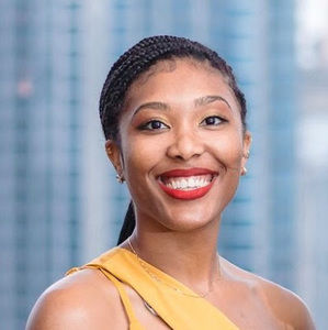 Meet your Posher, Clairissa